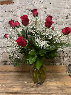 12 Long stem red rose vase