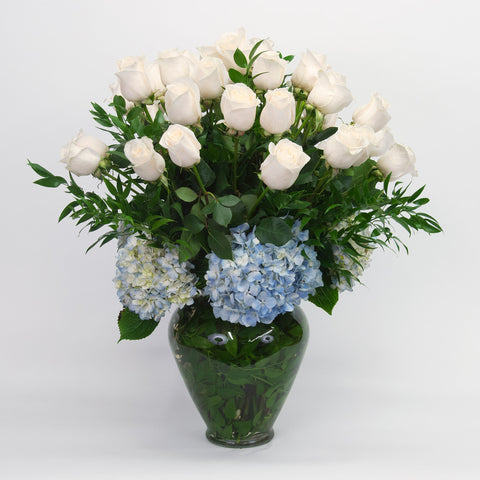 Exceptional White Roses